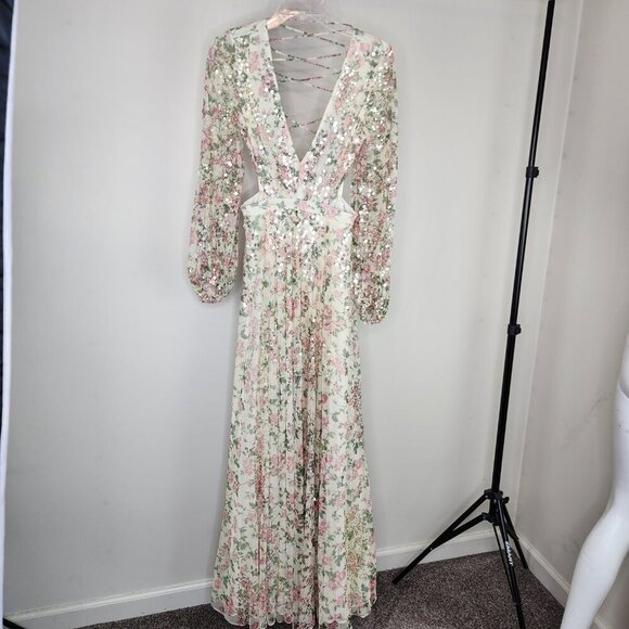 NWT Mac Duggal Sequined Floral Print Cut Out Lace Up Gown Size 6 - Picture 8 of 17